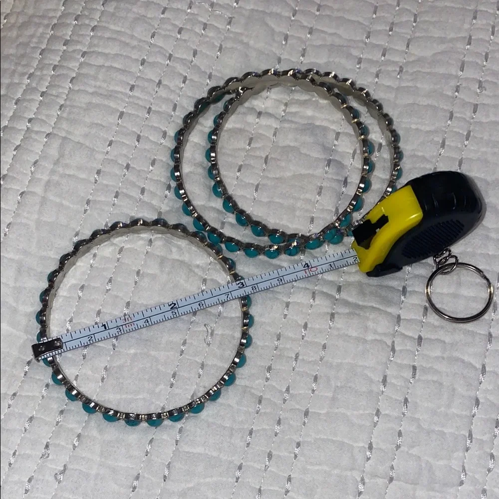 Turquoise Silver Beaded Bracelets - Picture 3 of 3